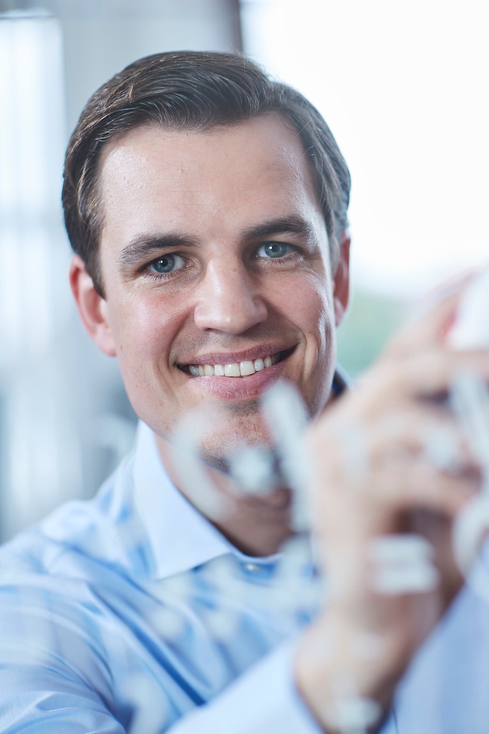 Alexander Ruscher in der Kanzlei